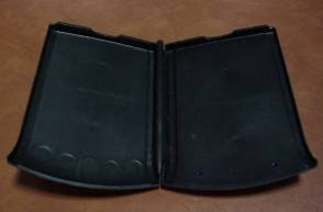 ���͍���